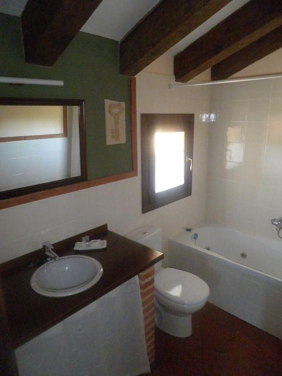 Hostal La Casona de Requijada Habitación foto